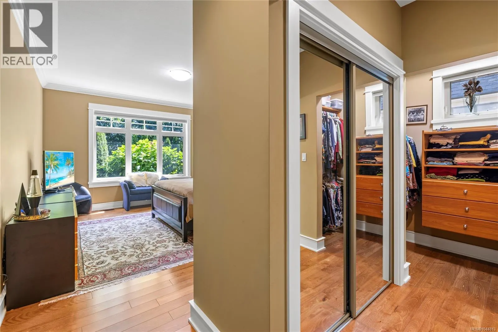 649 Eaglewood Crt