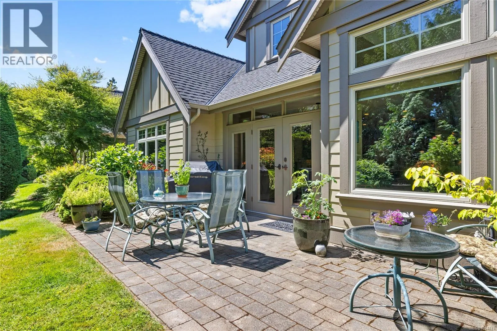 649 Eaglewood Crt