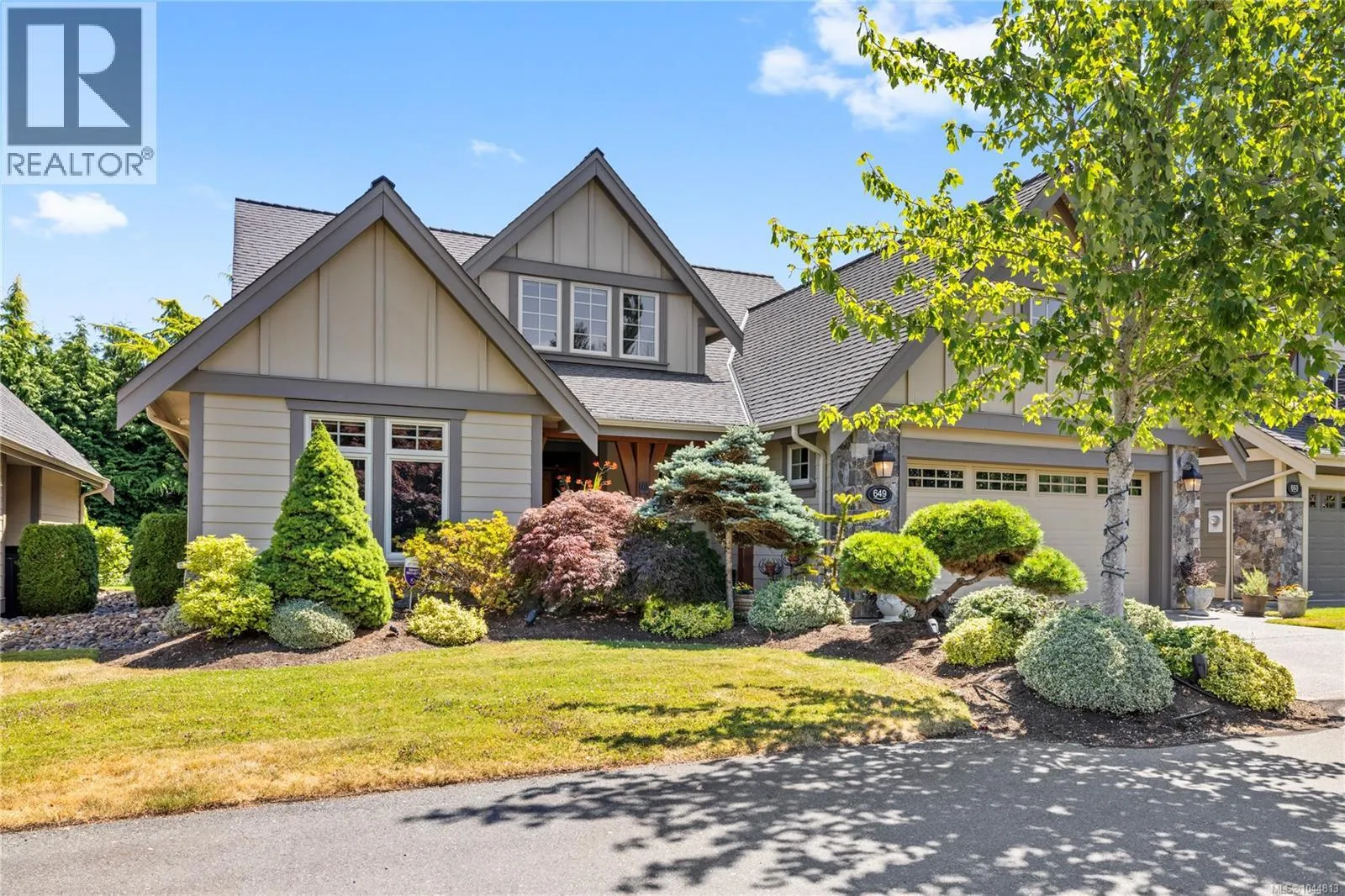 649 Eaglewood Crt