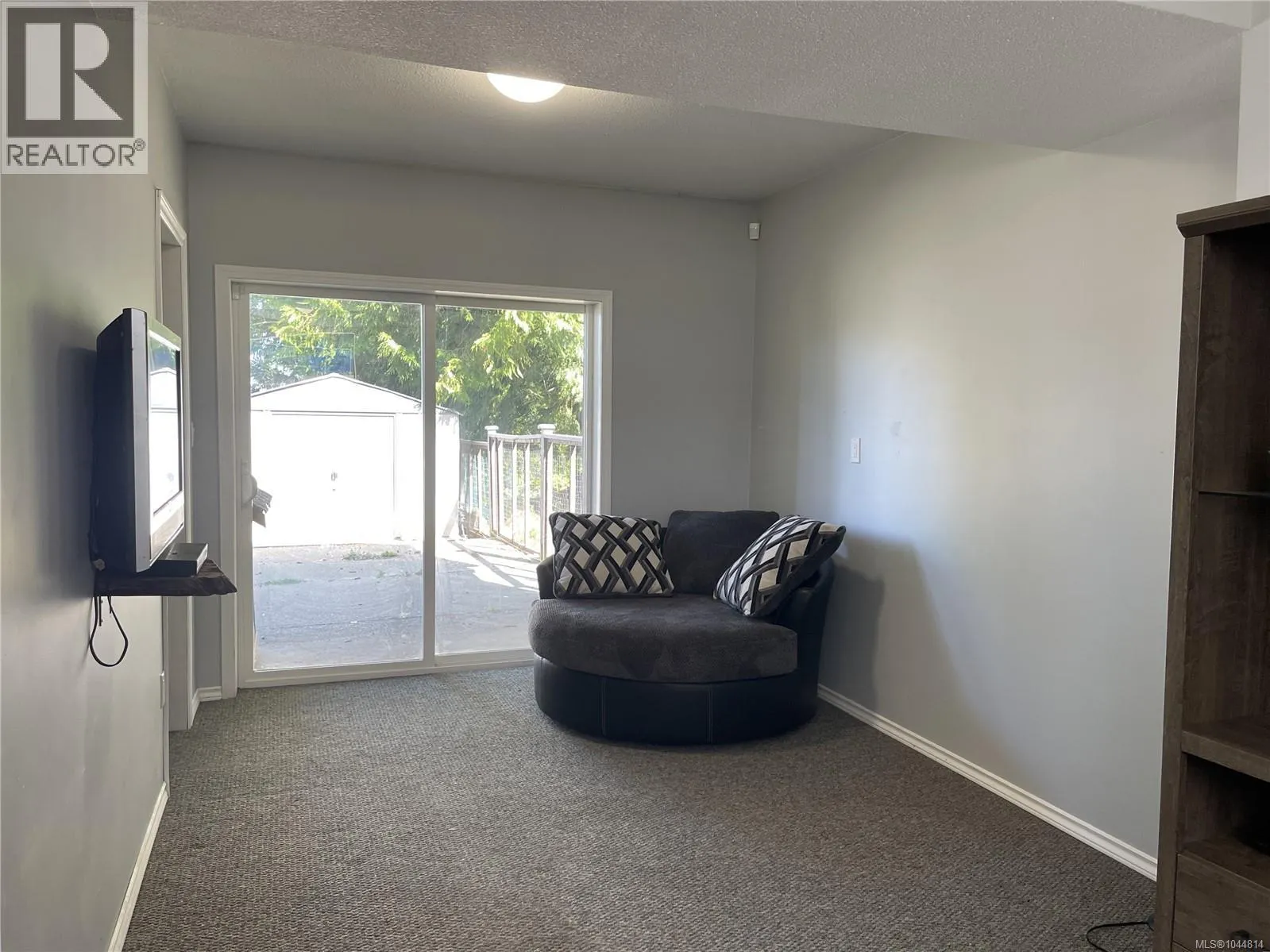 3731 Fowlie Cres