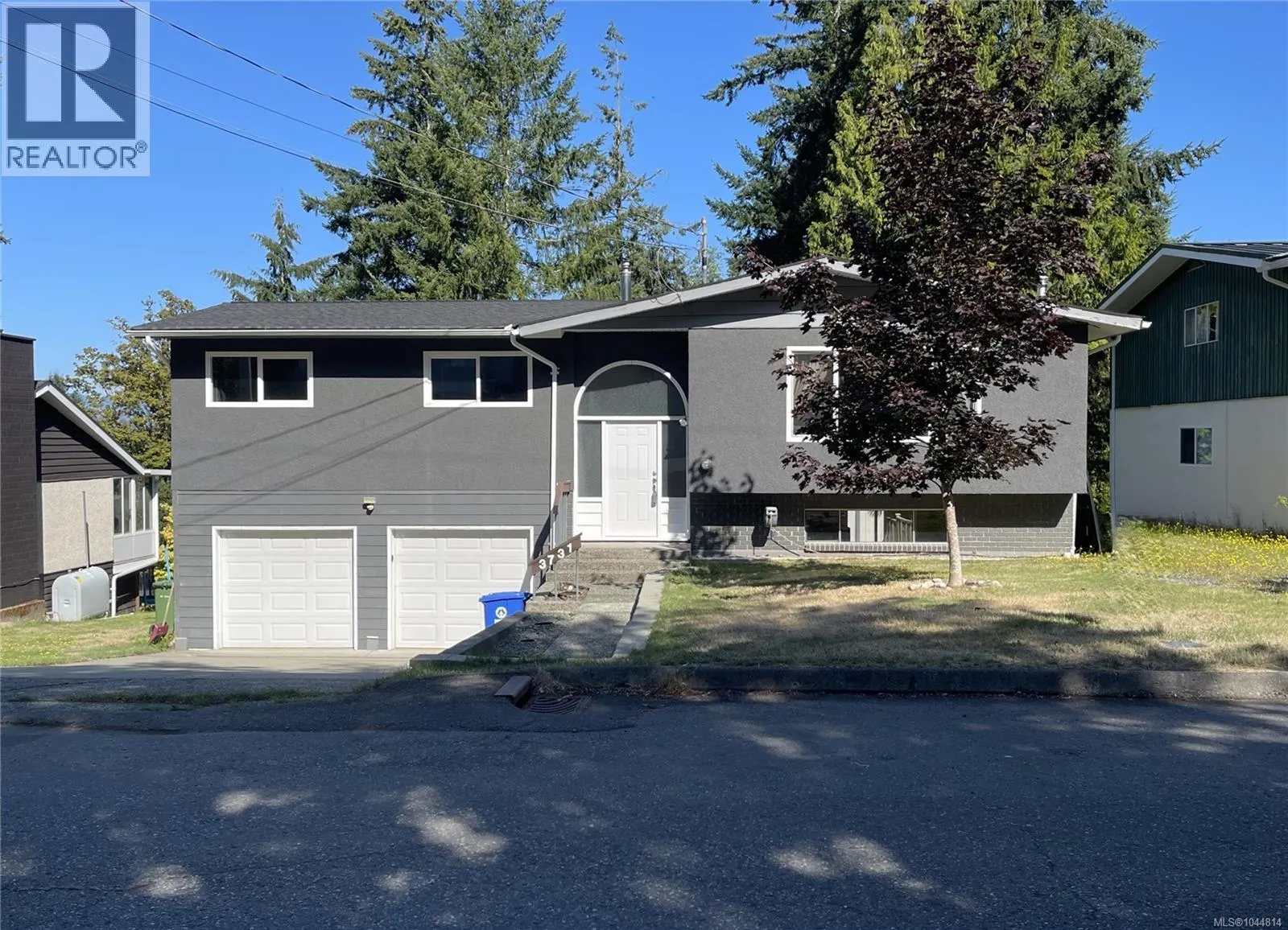 3731 Fowlie Cres