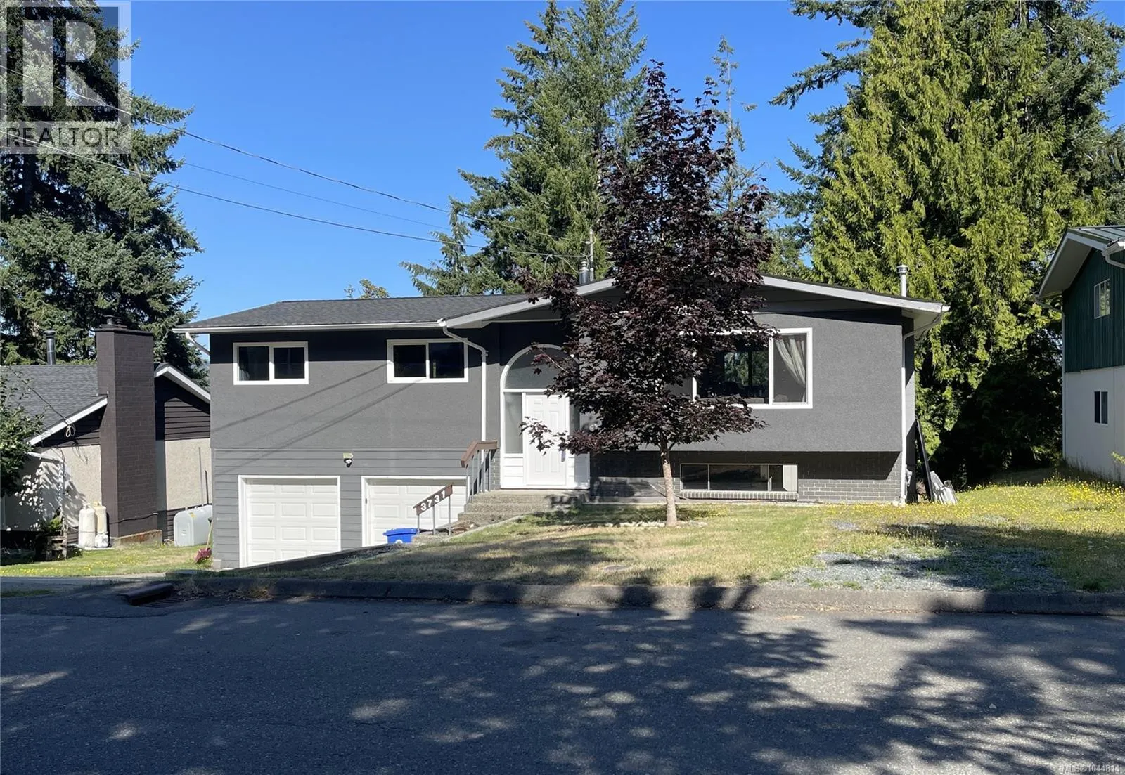 3731 Fowlie Cres