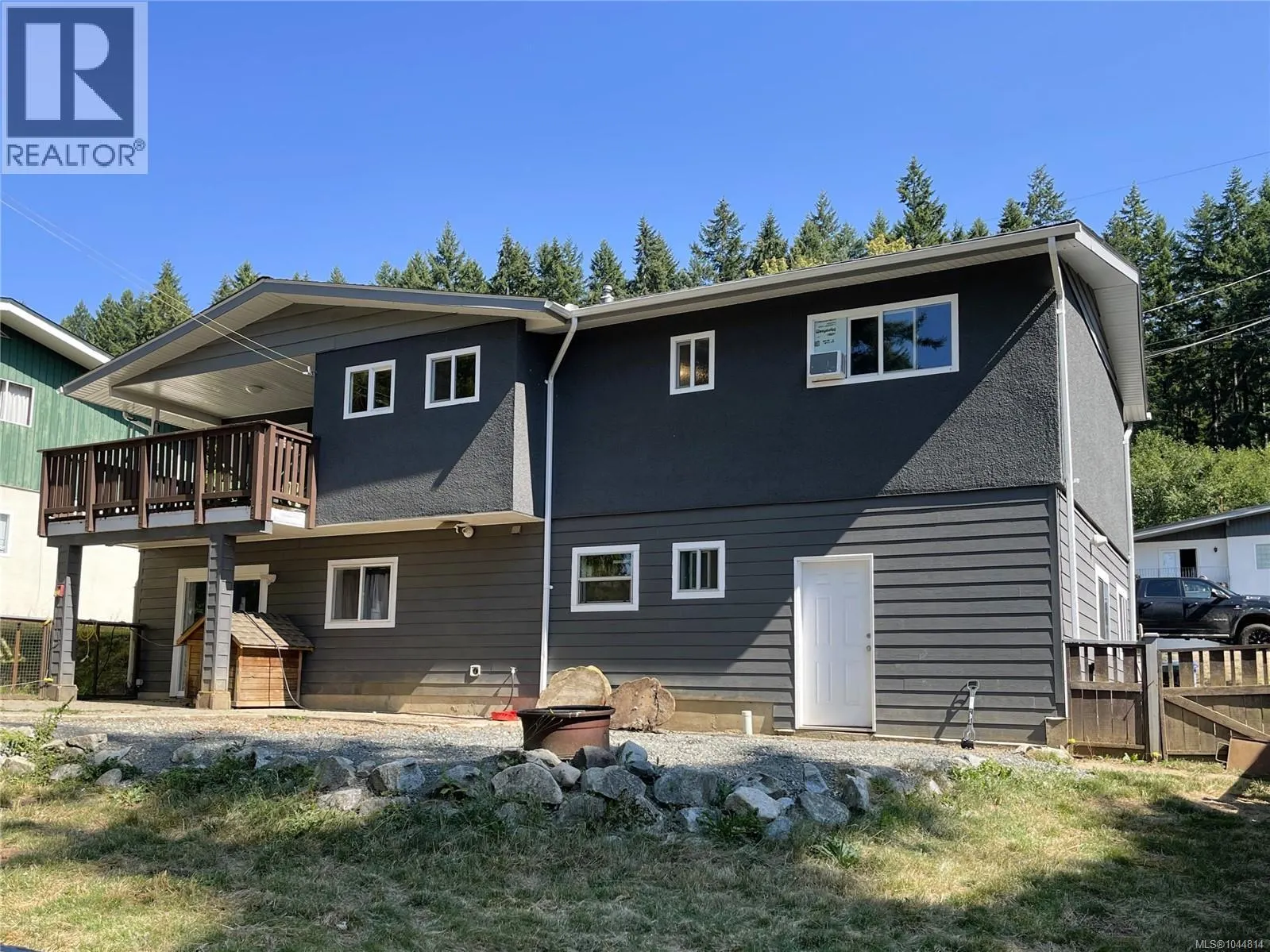 3731 Fowlie Cres