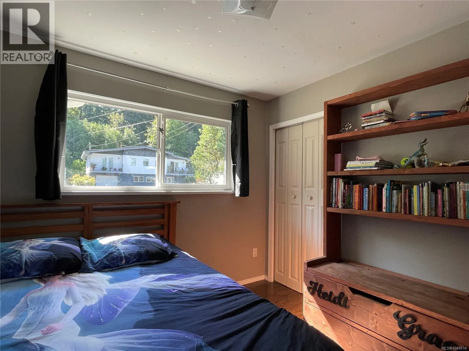 3731 Fowlie Cres