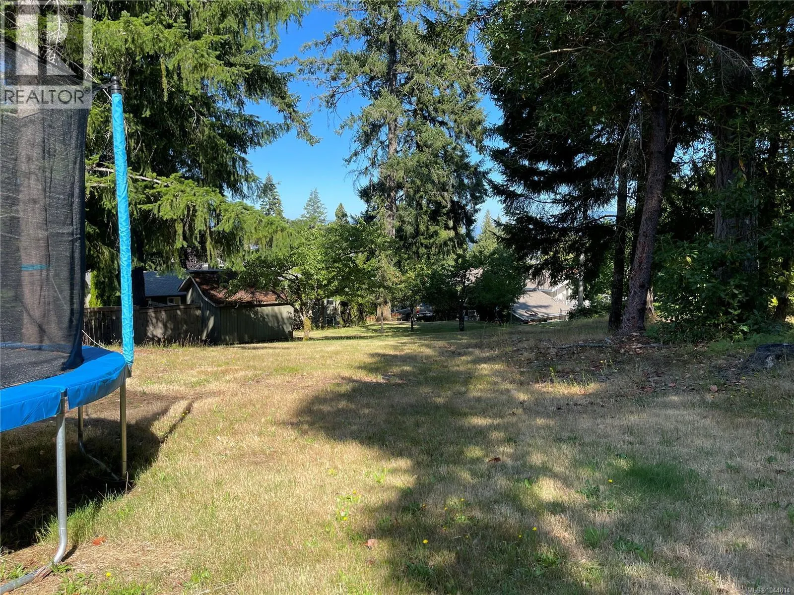3731 Fowlie Cres