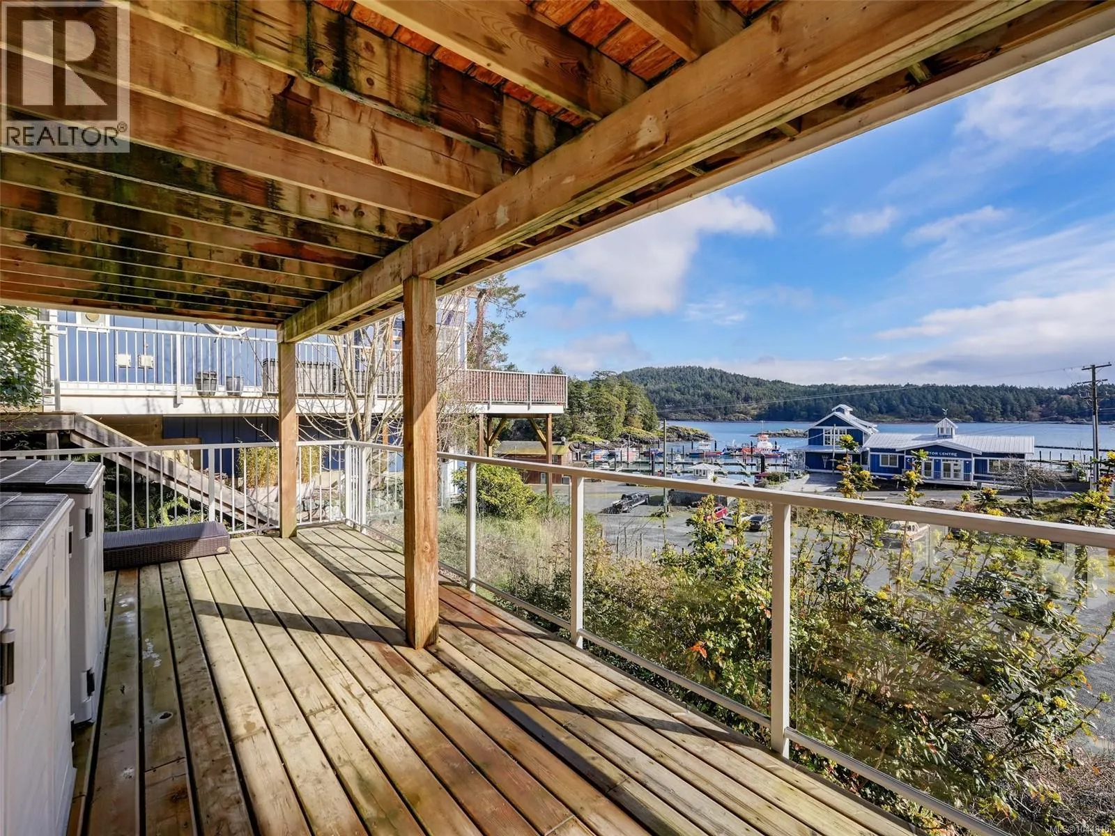 125 Hilltop Cres
