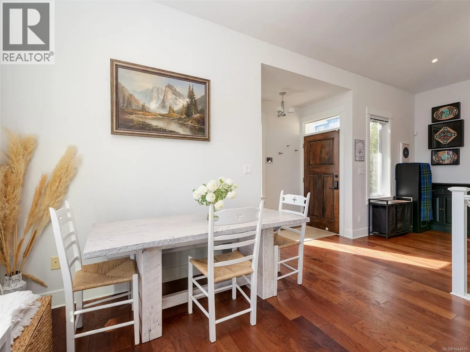 125 Hilltop Cres