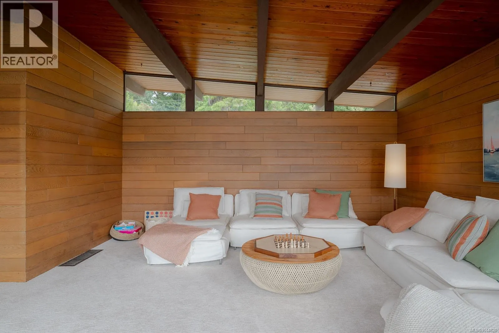 8935 Faber Rd