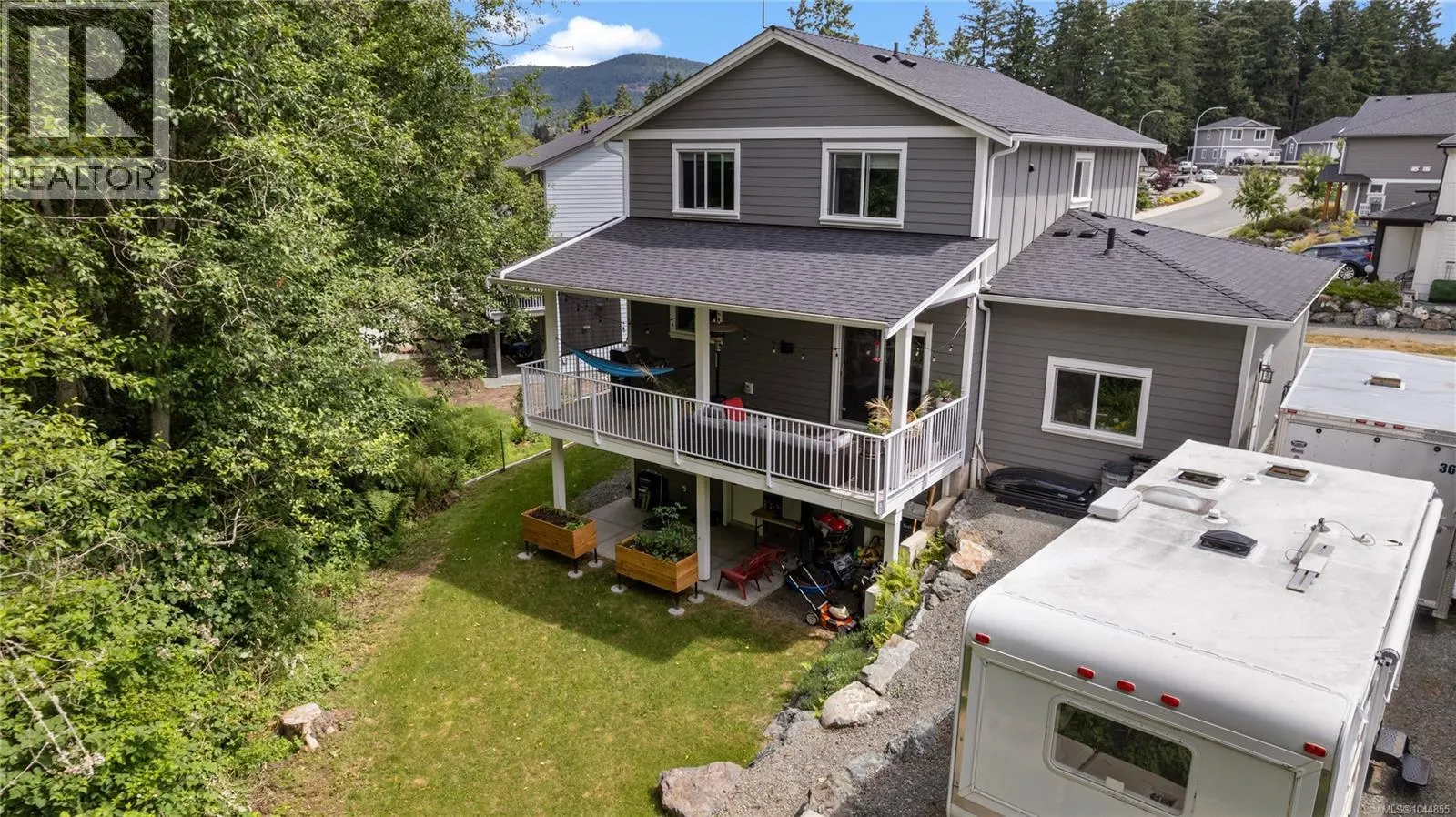 2052 Ernest Lane