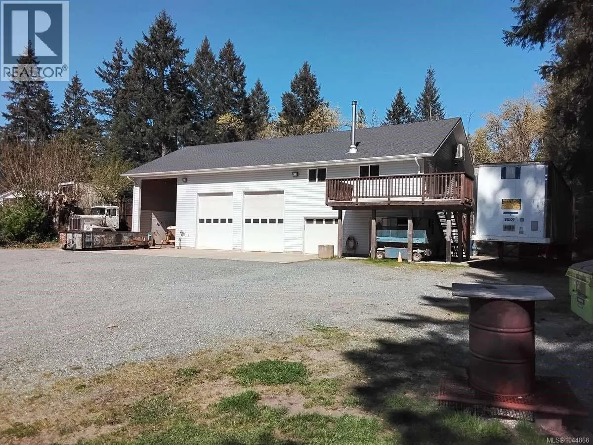 4759 Yellow Point Rd