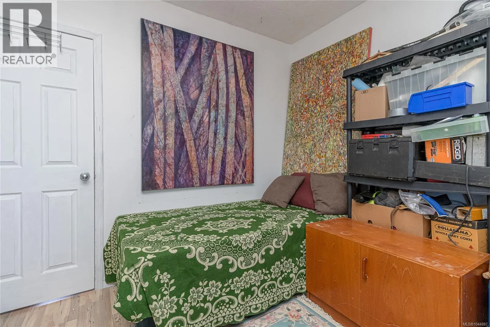 862 Canterbury Rd