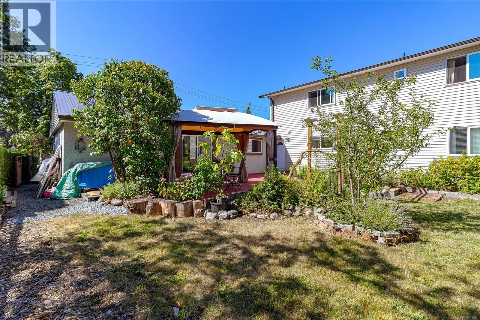 862 Canterbury Rd