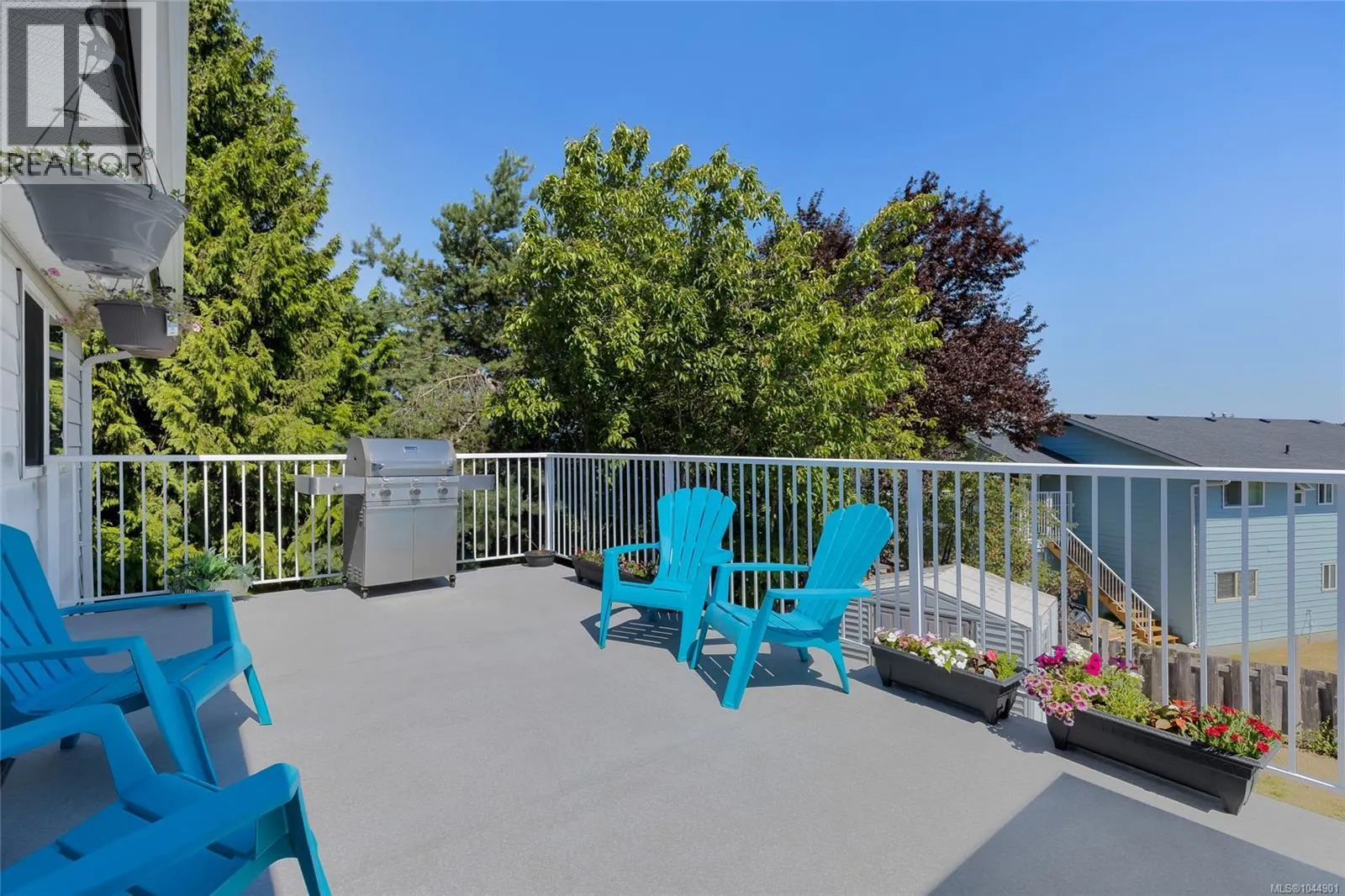 160 San Frisco Way