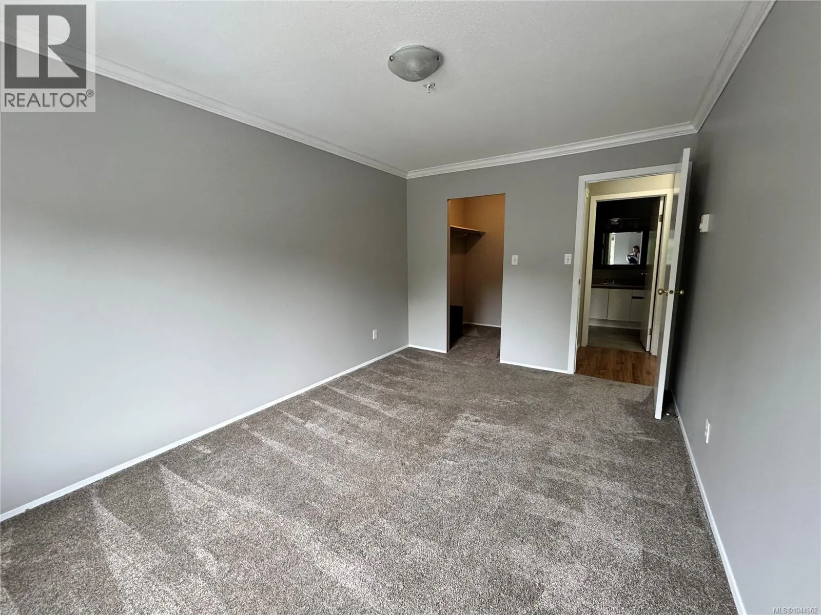 3A 1350 Creekside Way