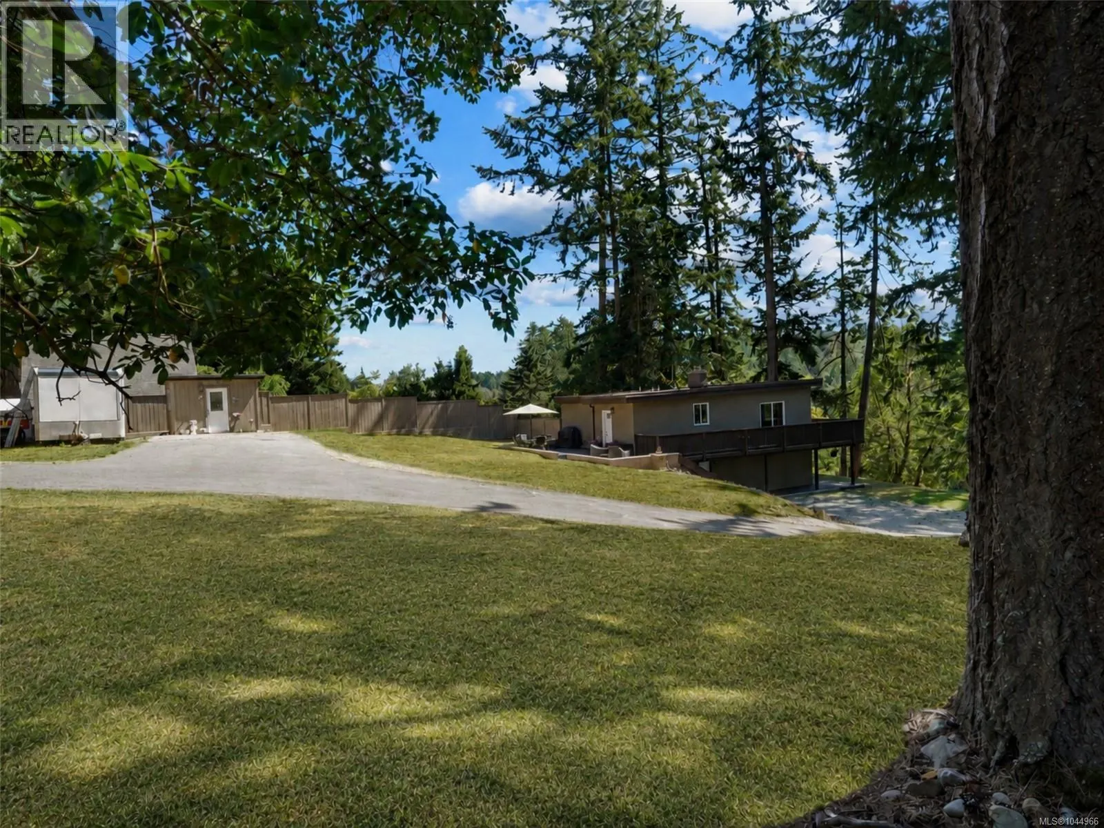 1084 Tatlow Rd