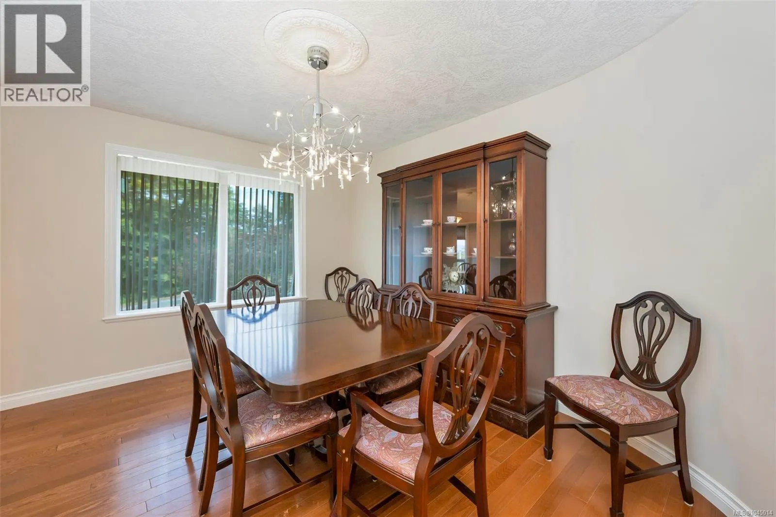 18 6000 St. Ann's Dr