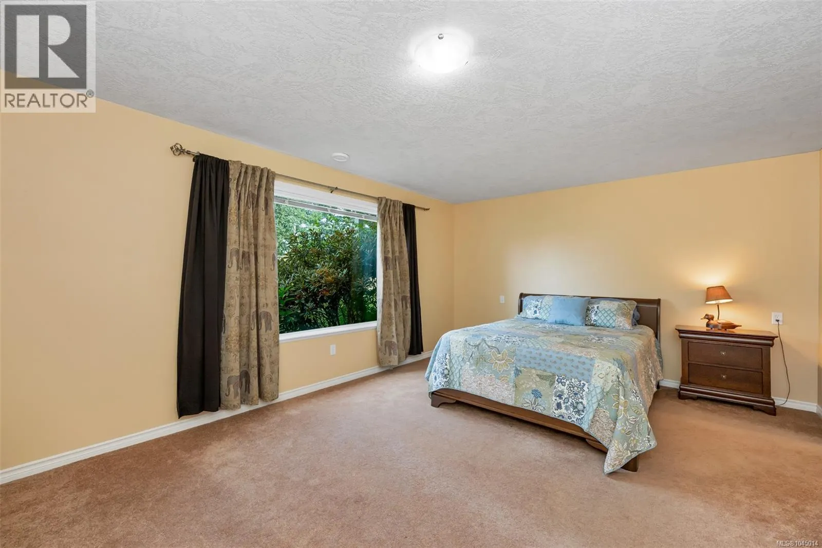 18 6000 St. Ann's Dr