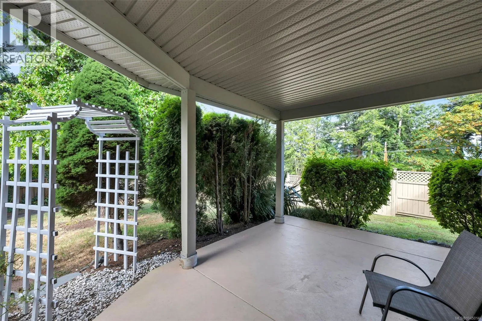 18 6000 St. Ann's Dr