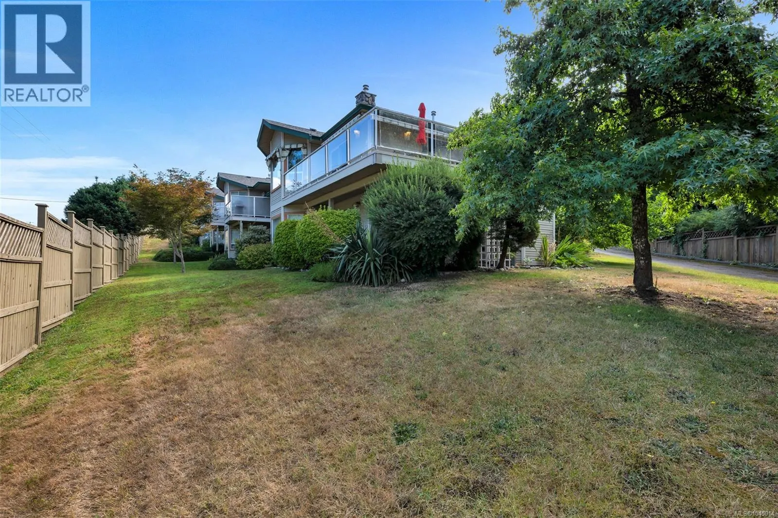 18 6000 St. Ann's Dr