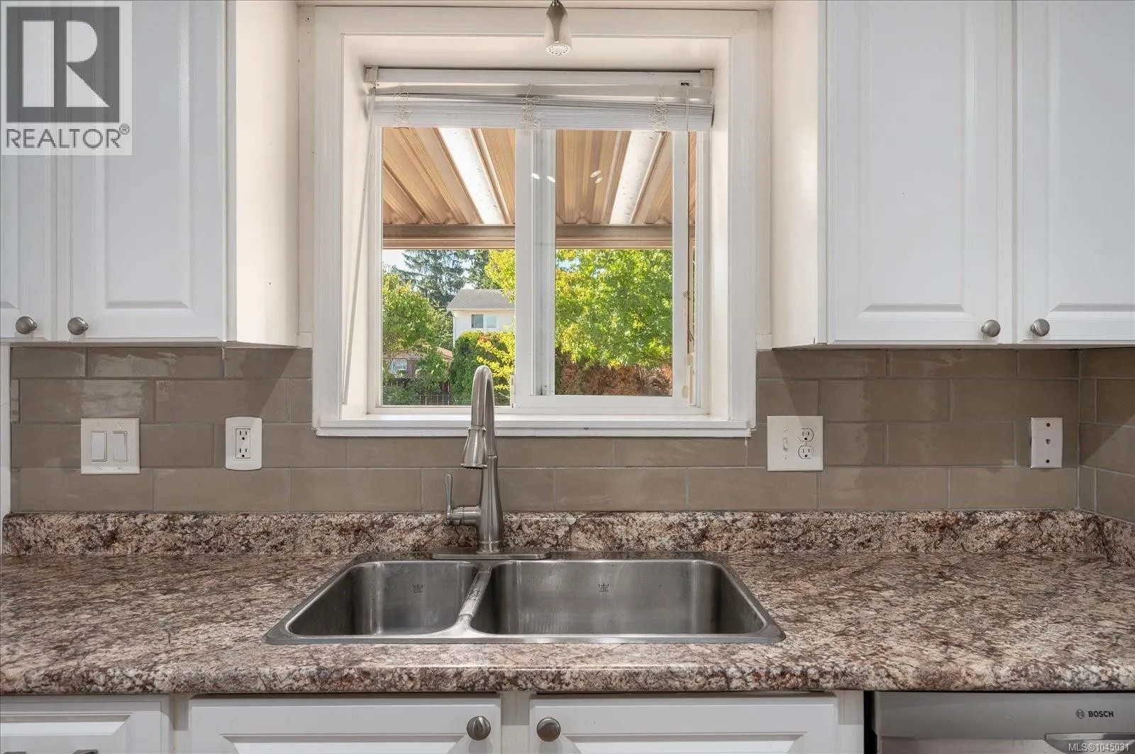 43 Gerald Pl