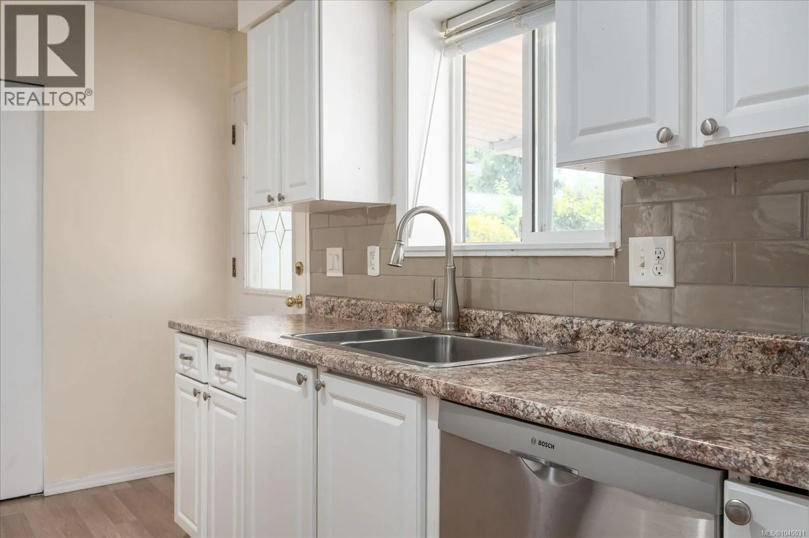 43 Gerald Pl