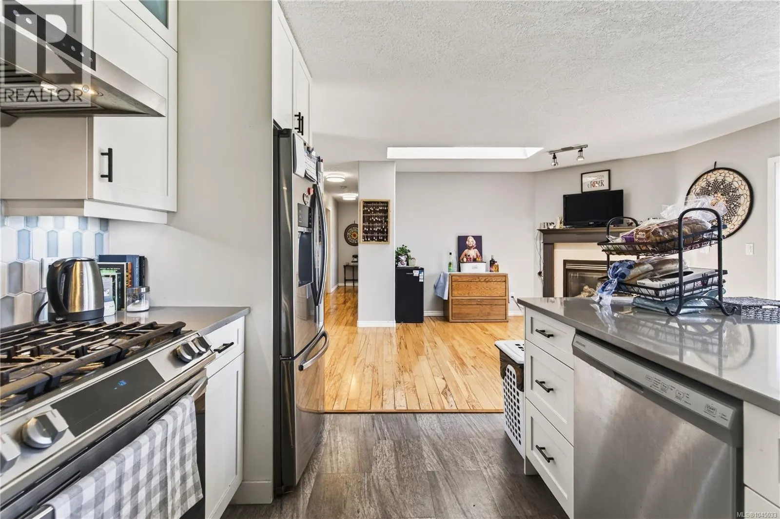 4346 Gulfview Dr
