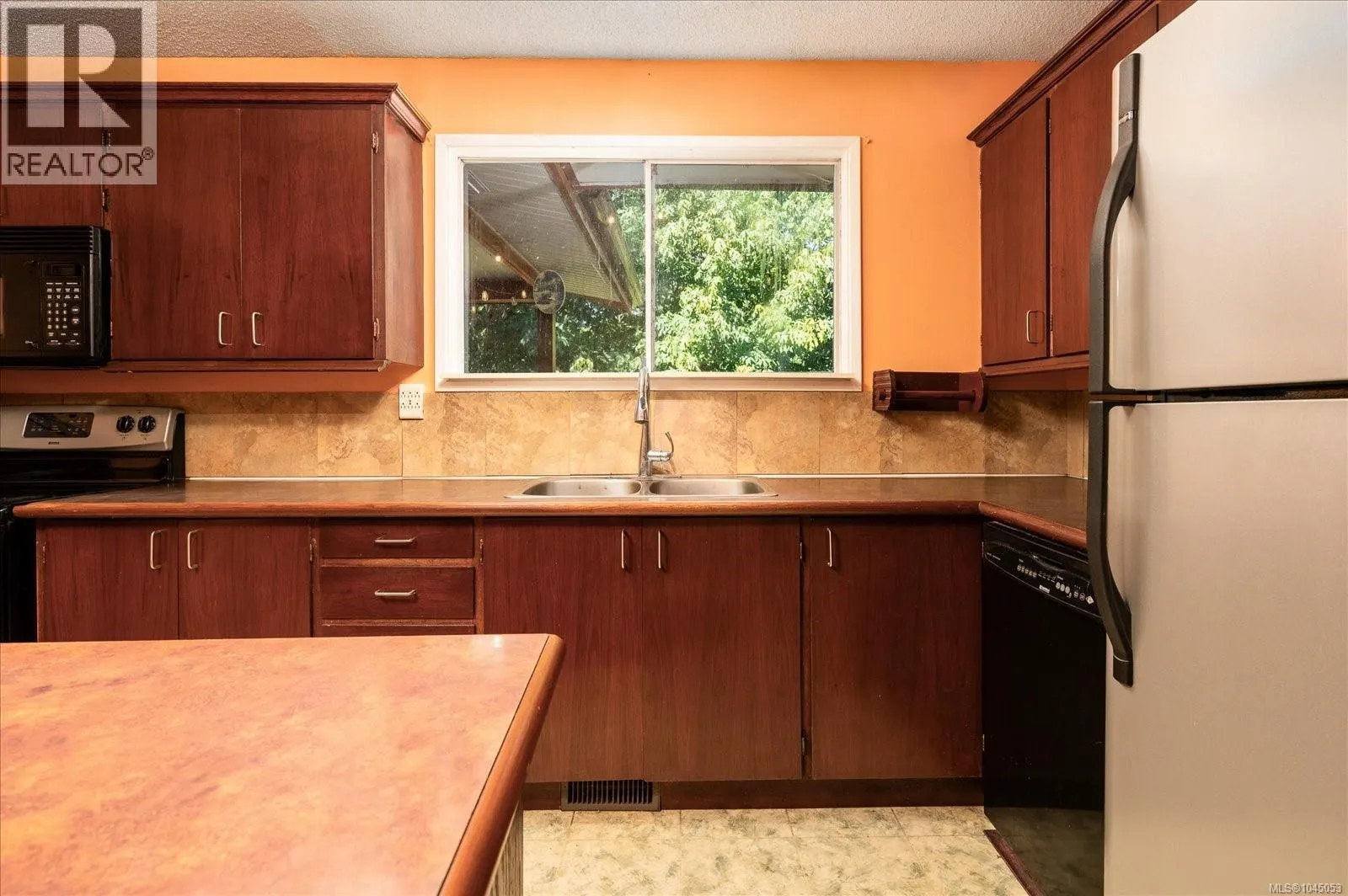 2682 BEAVER CREEK Cres