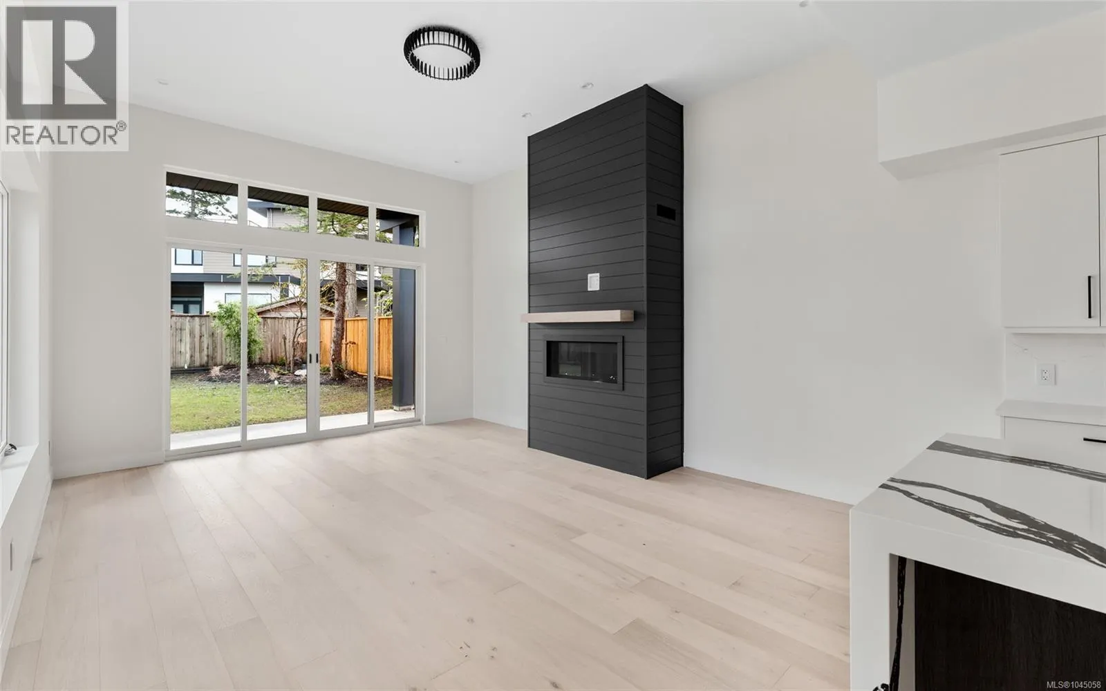 2293 Adela Pl