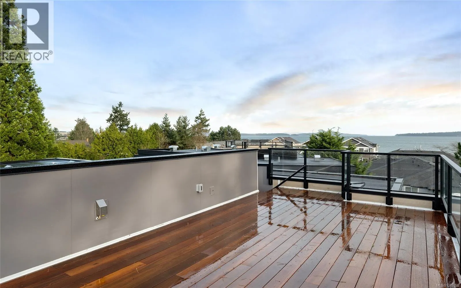 2293 Adela Pl