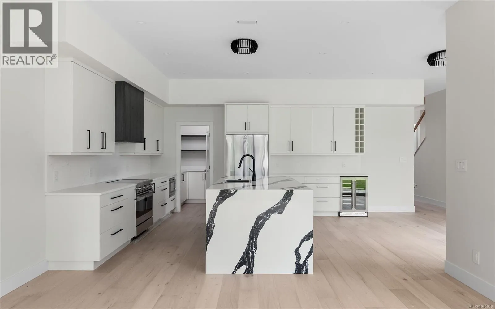 2293 Adela Pl