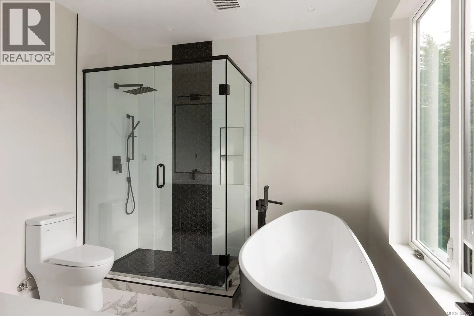 2295 Adela Pl