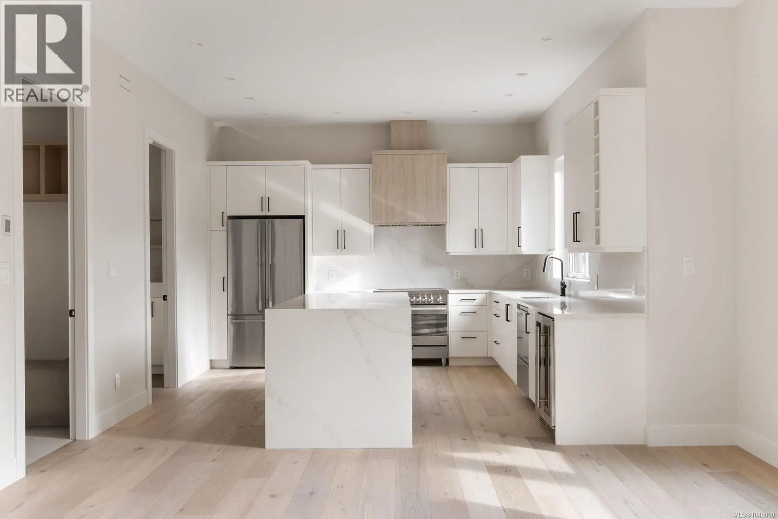2295 Adela Pl
