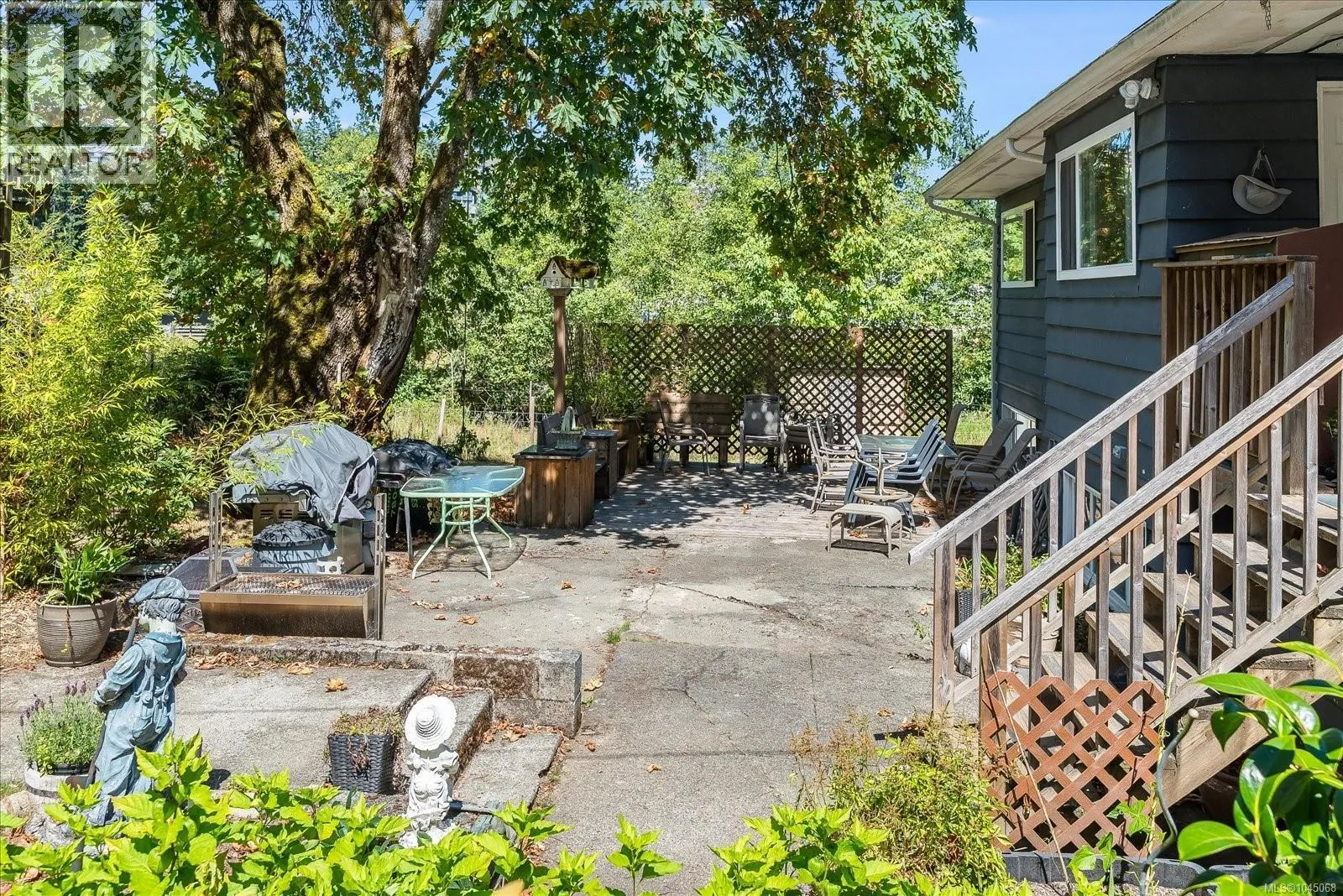 3315 Hammond Bay Rd