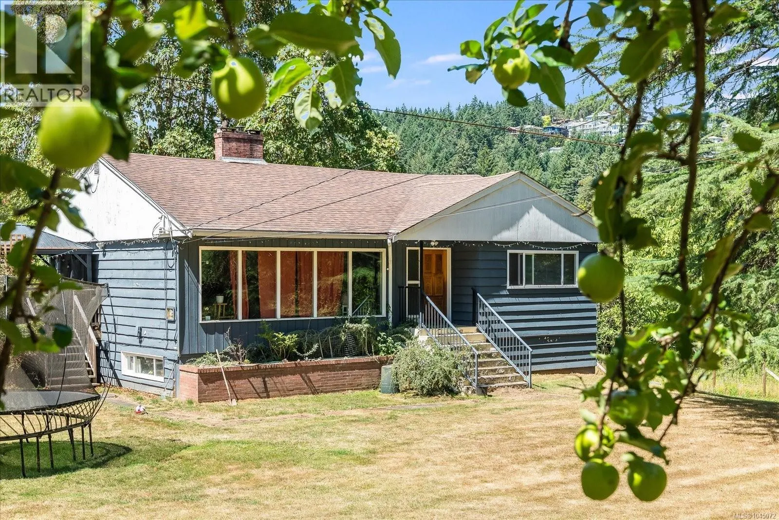 3315 Hammond Bay Rd