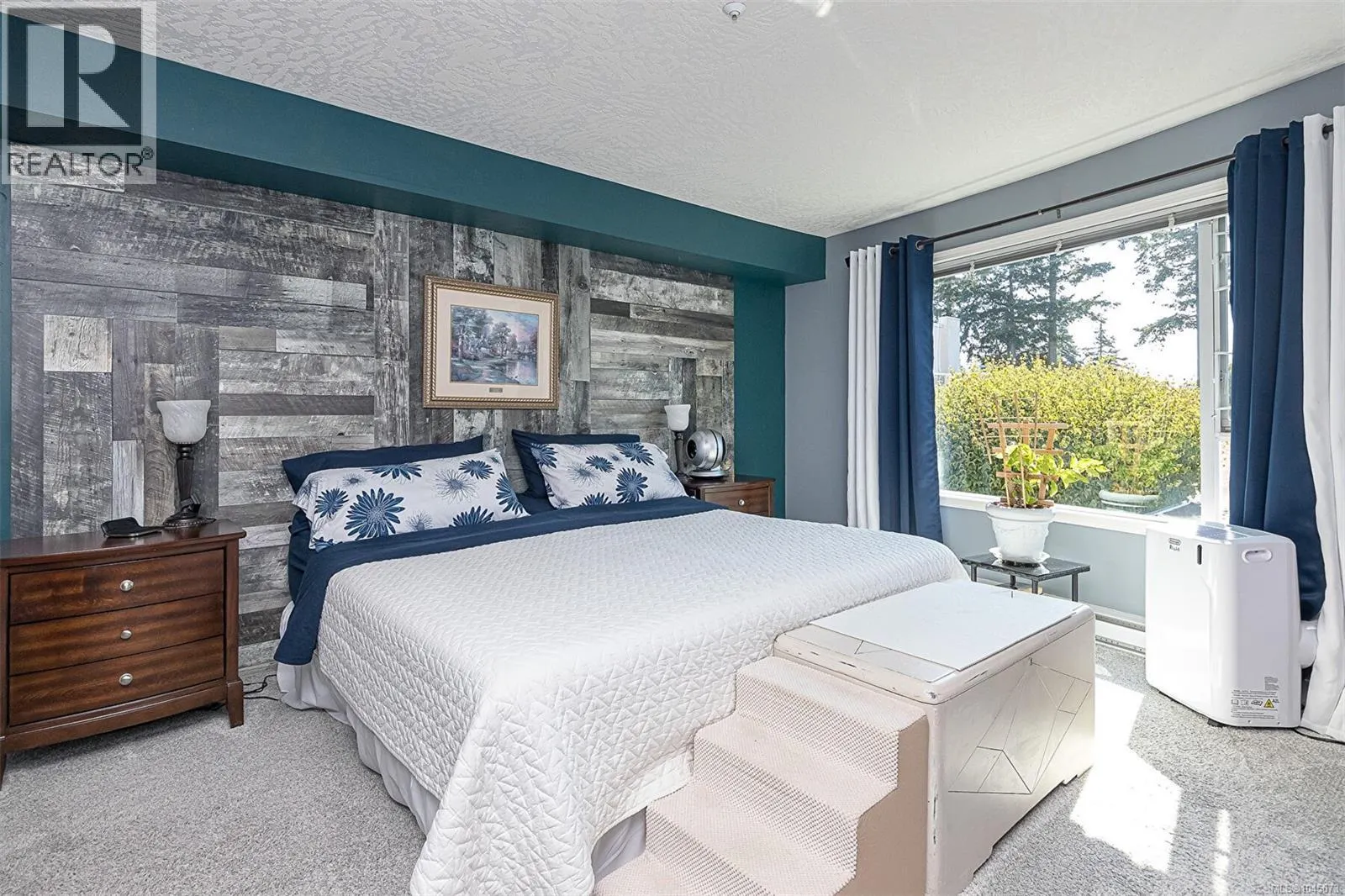 213 4965 Vista View Cres