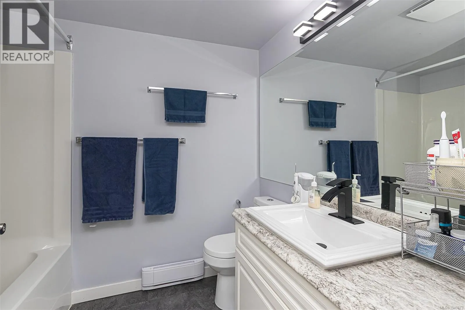 213 4965 Vista View Cres