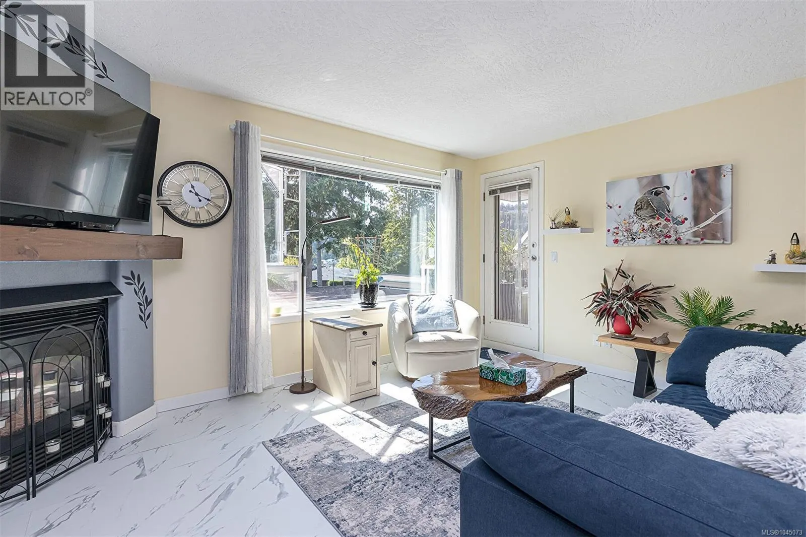 213 4965 Vista View Cres