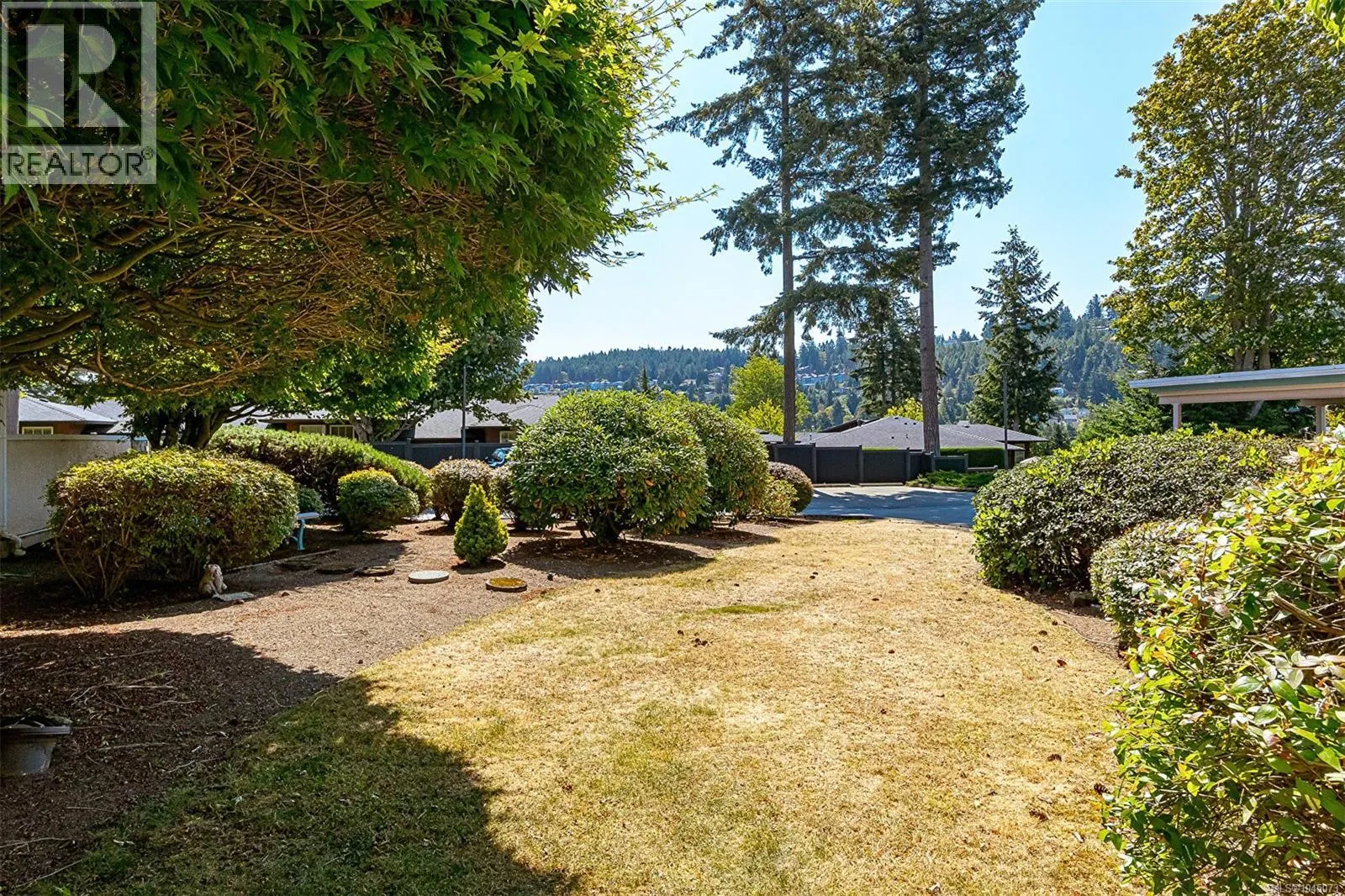 213 4965 Vista View Cres