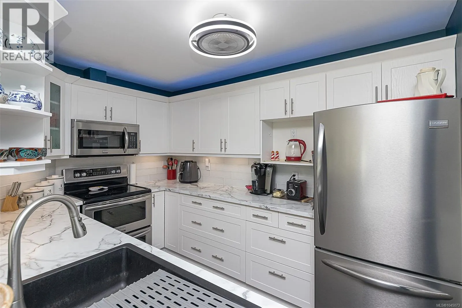 213 4965 Vista View Cres