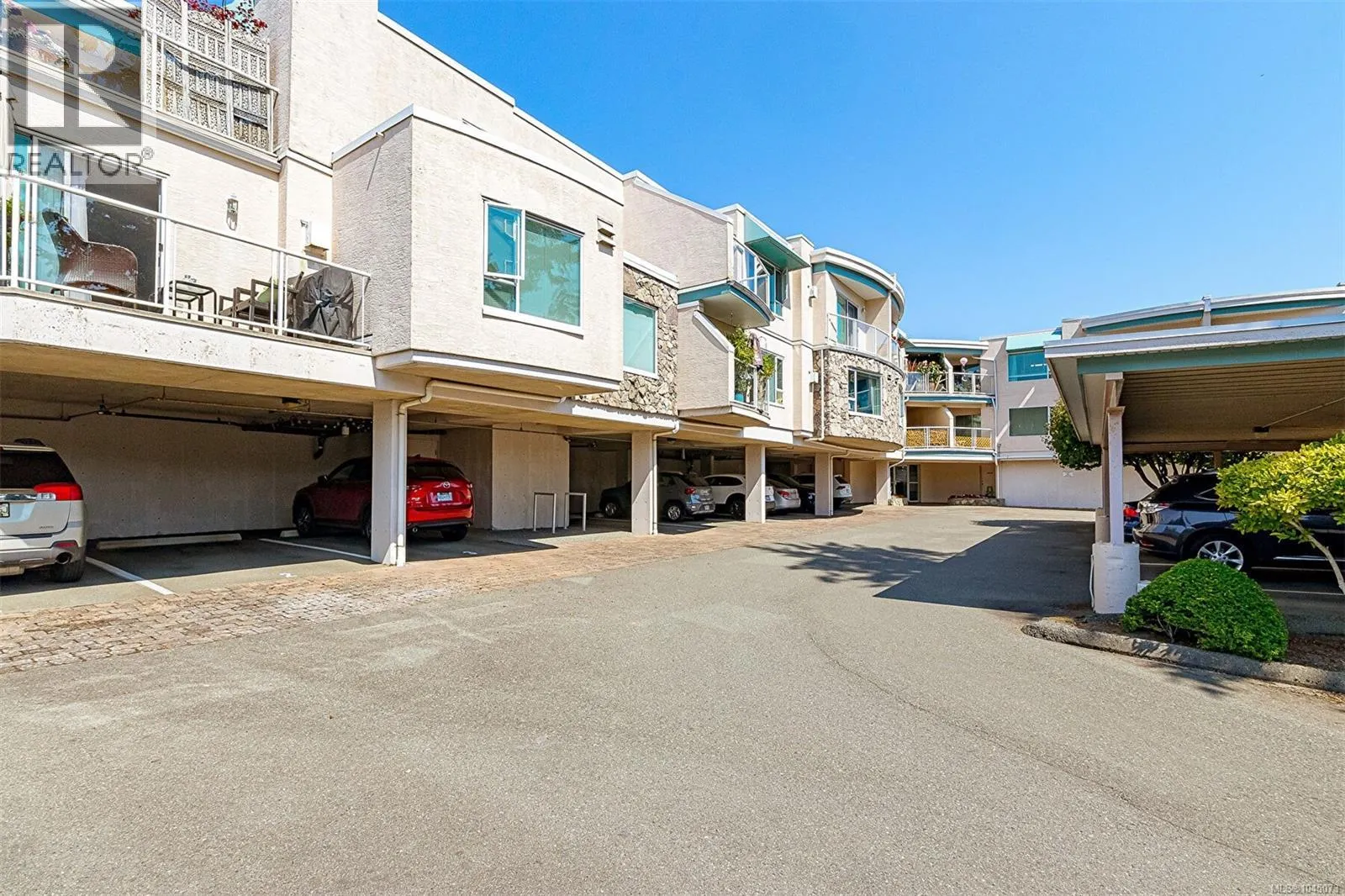 213 4965 Vista View Cres