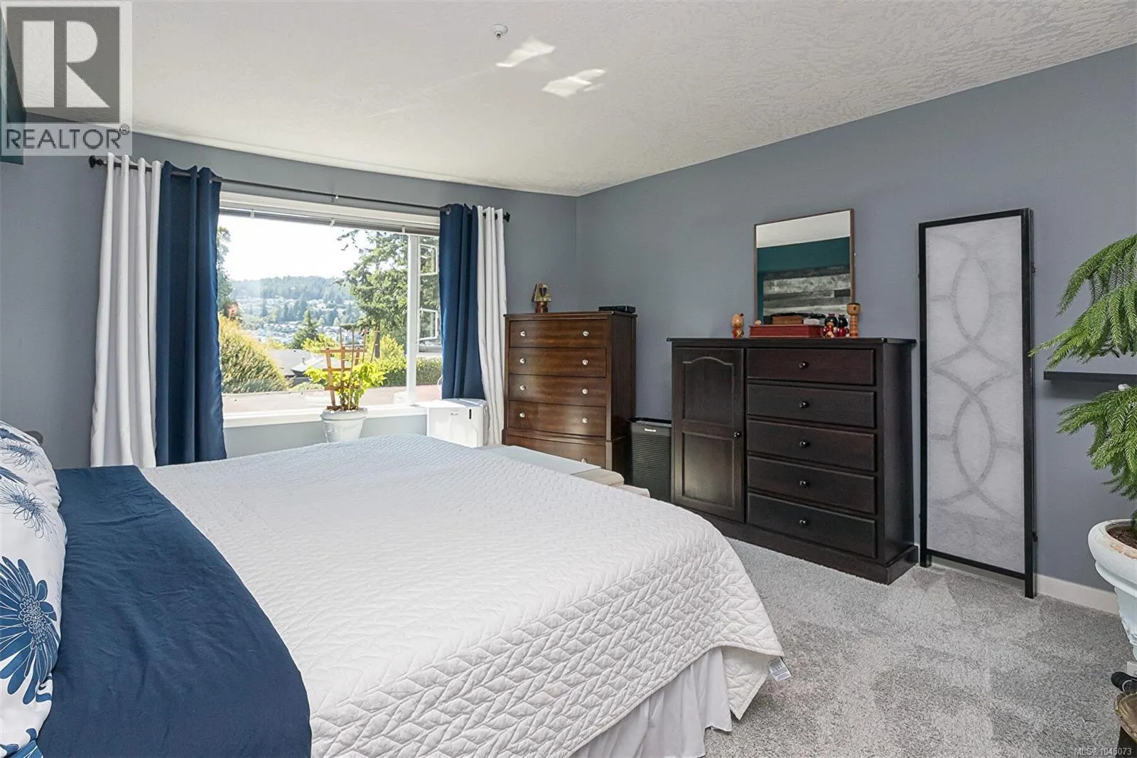 213 4965 Vista View Cres