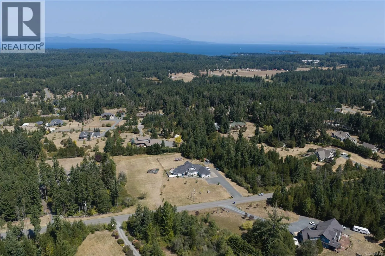 1045 Matuka Dr
