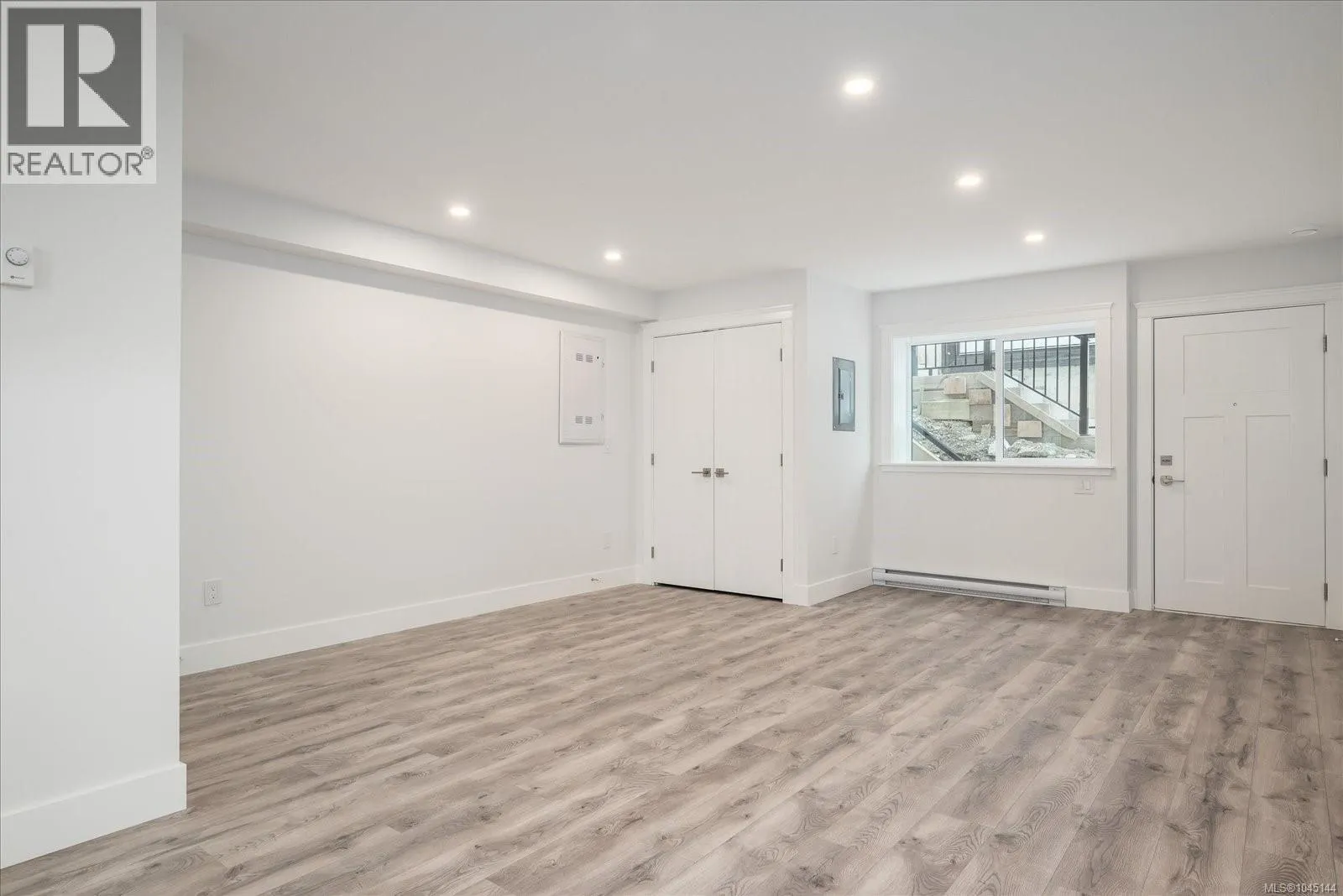 4684 Ambience Dr