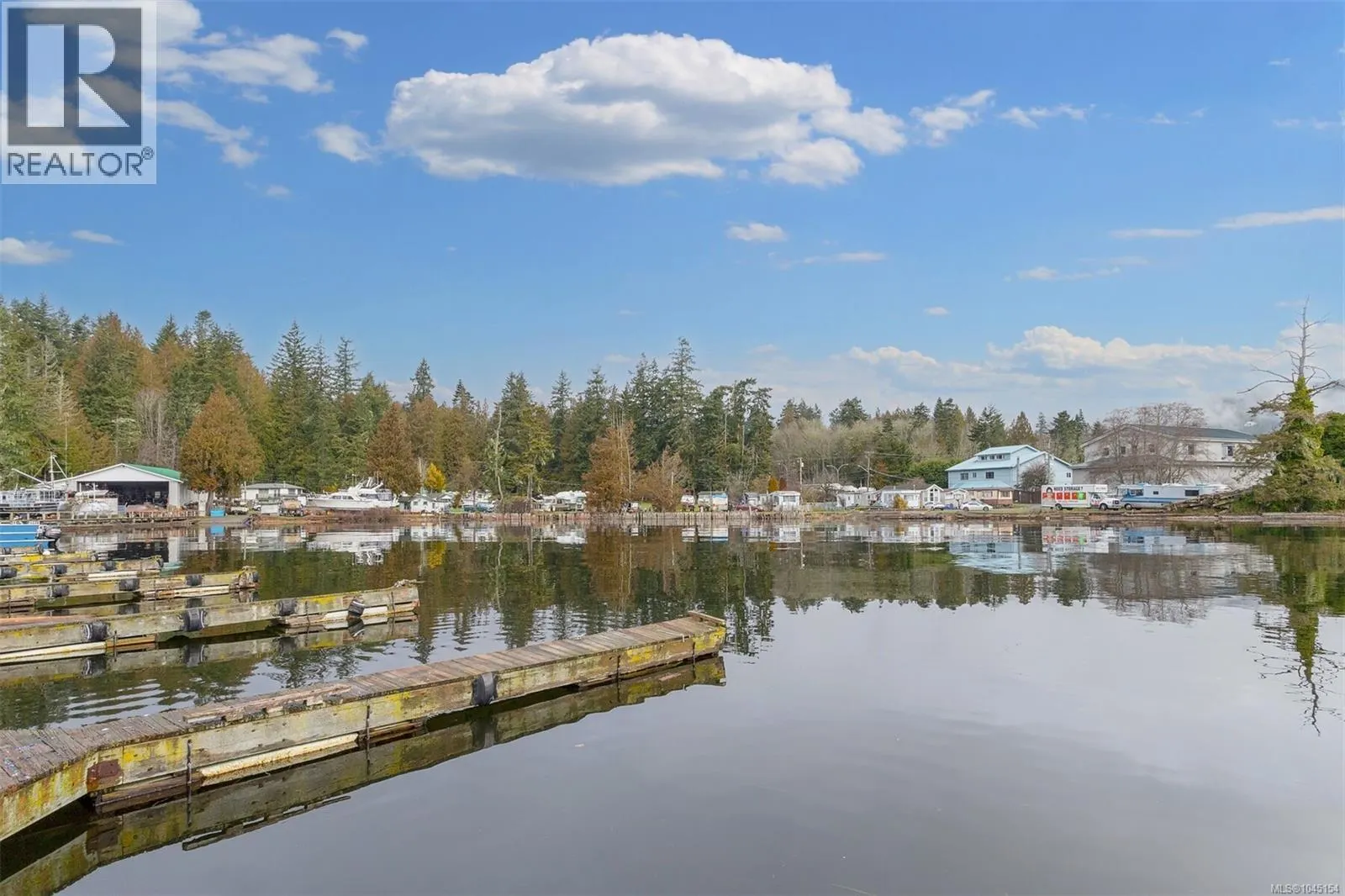 5621 Sooke Rd