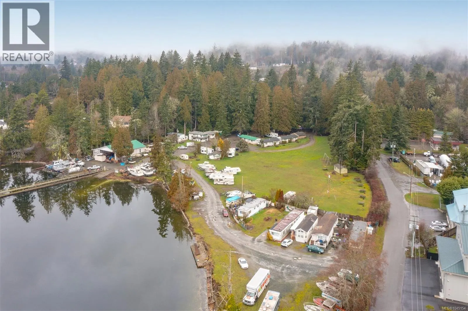 5621 Sooke Rd