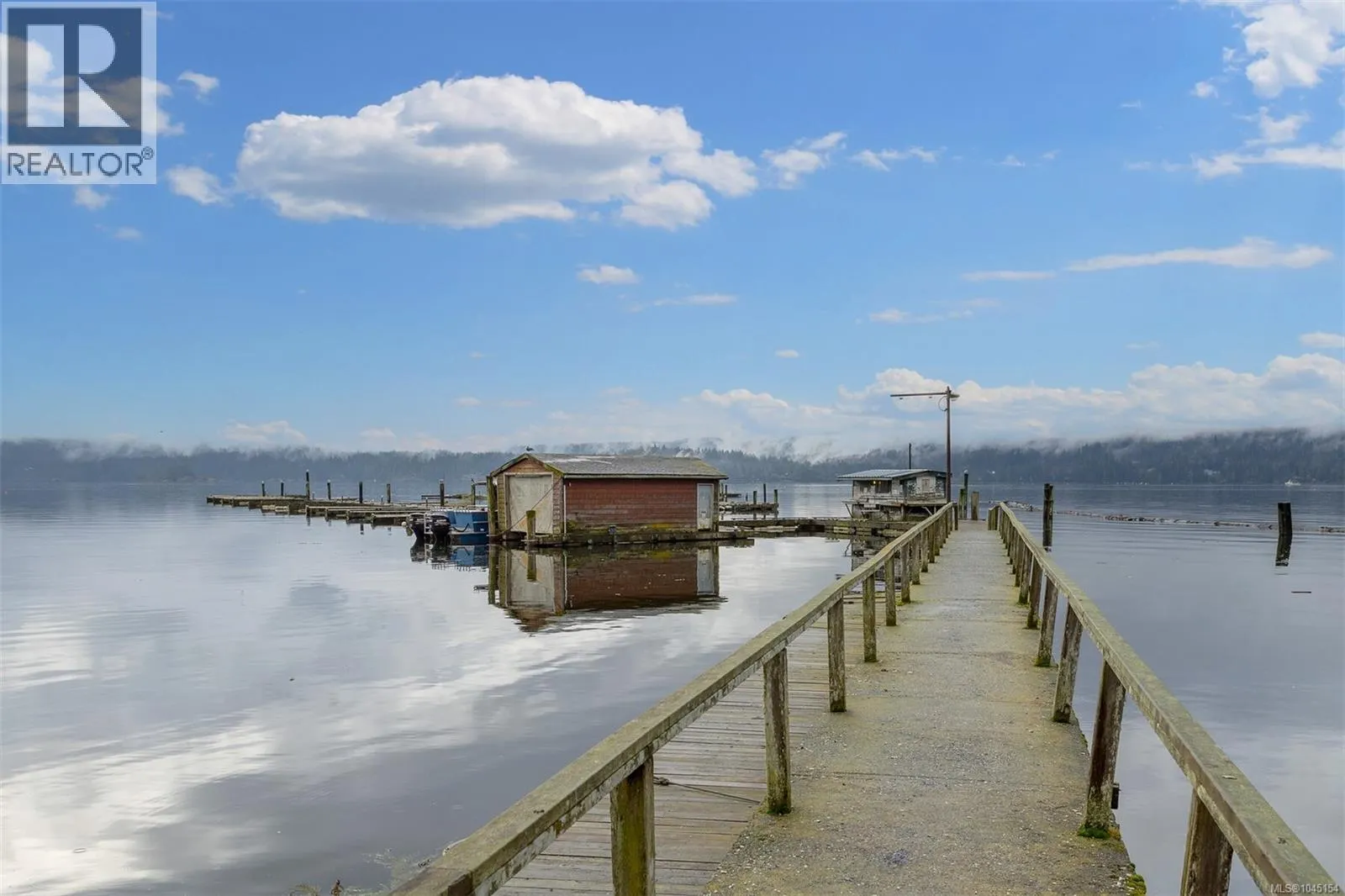 5621 Sooke Rd