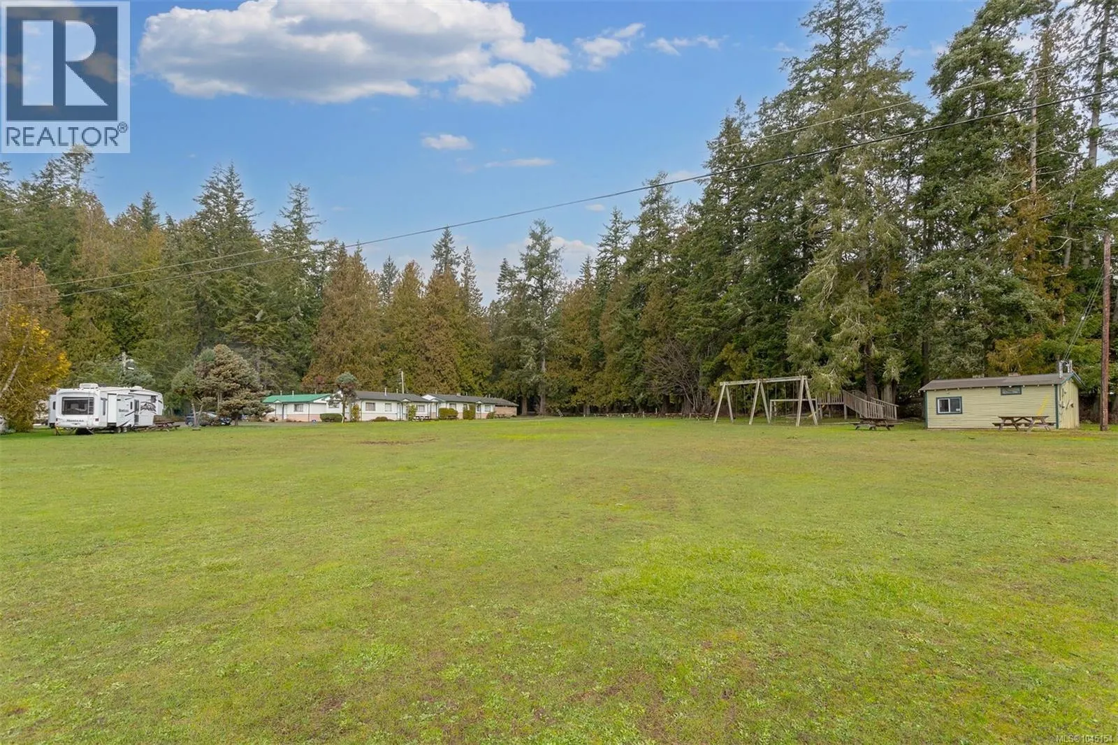 5621 Sooke Rd