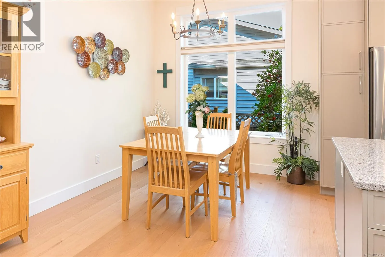 2104 Colinwood Rd