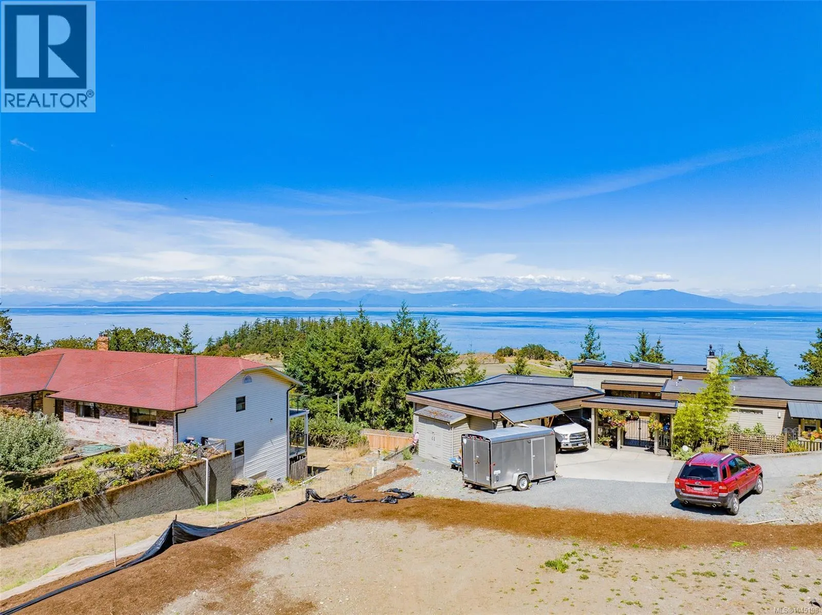 3588 Oakridge Dr
