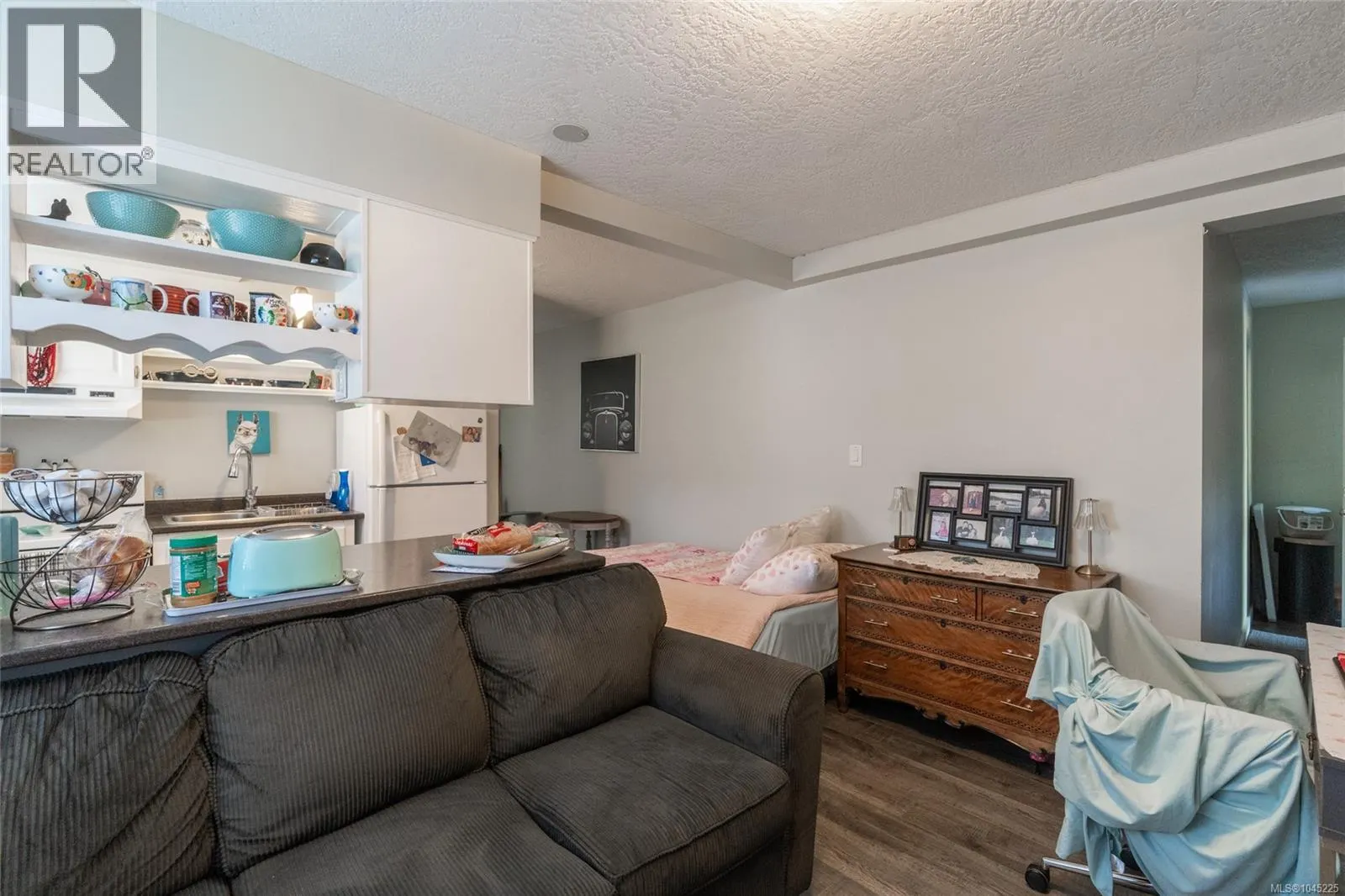 3239 Sedgwick Dr